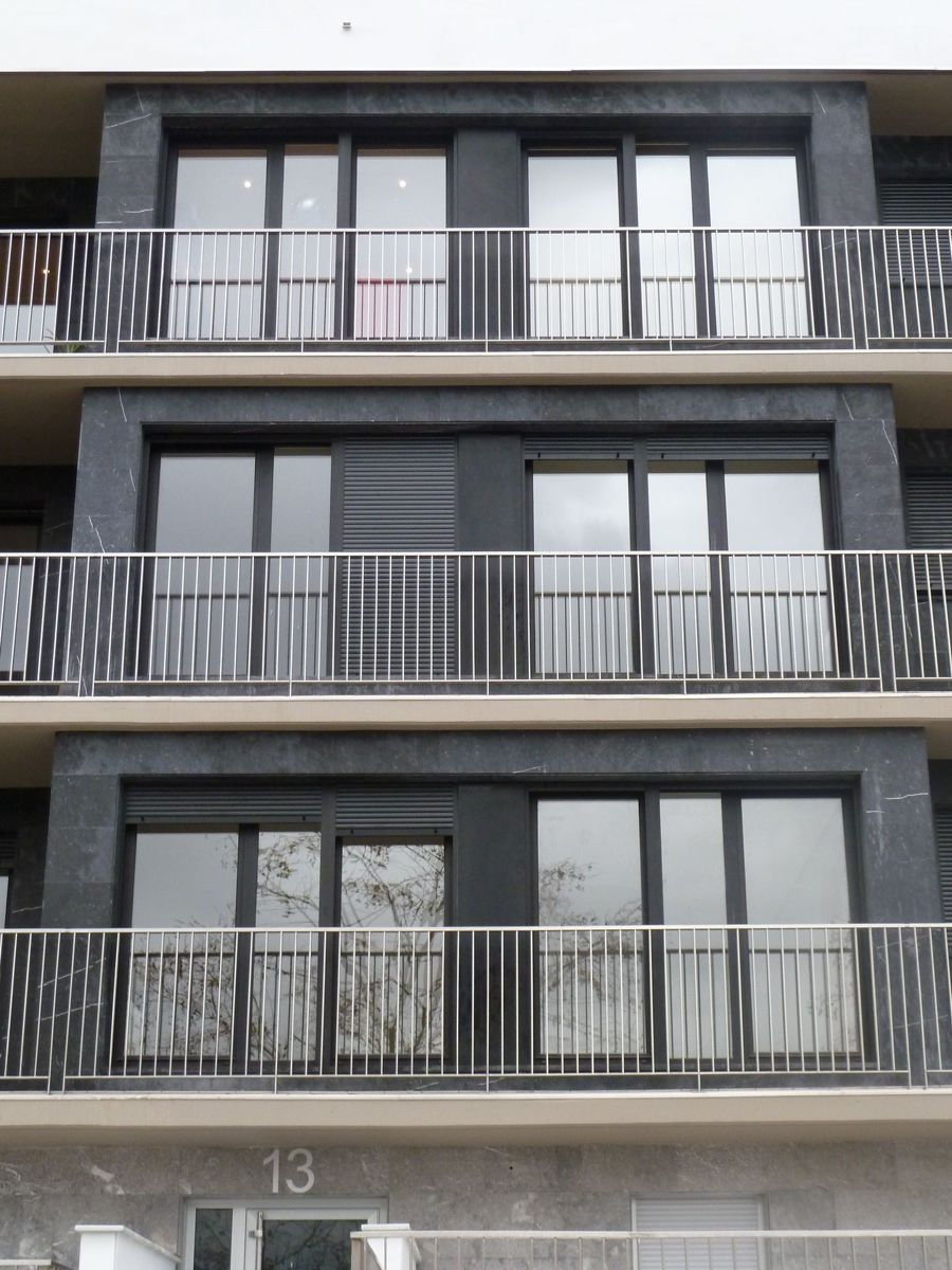 Edificio de viviendas · Irun · 2011